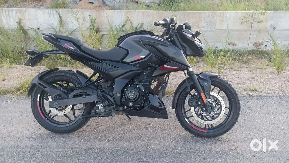 Bajaj n160 2022 end model