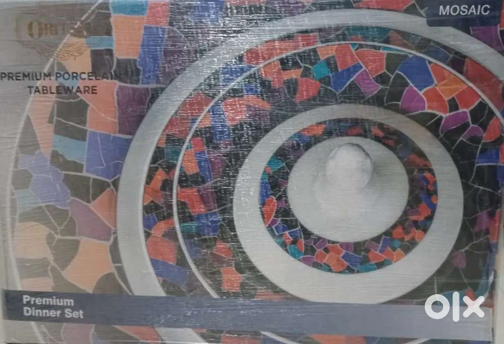 UNUSED ORITSU PREMIUM DINNER SET PORCELAIN TABLEWARE