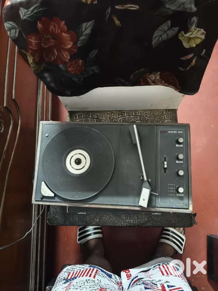 HMV non working record player