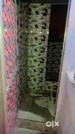 Urgent bhadutri chahiye 2 room hai 2 bathroom hai