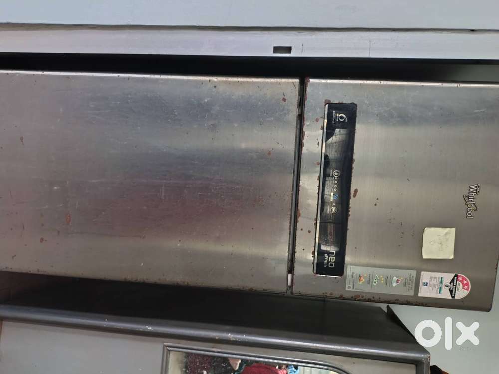 5 yrs old fridge