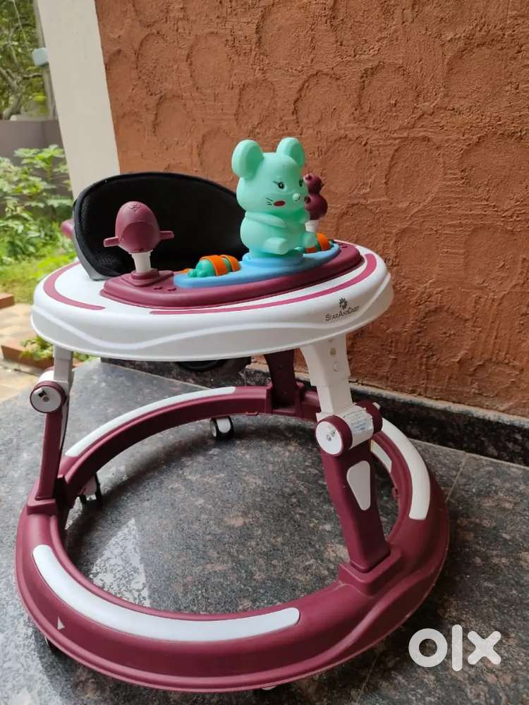 Star and Daisy Baby walker for 6-24 months baby