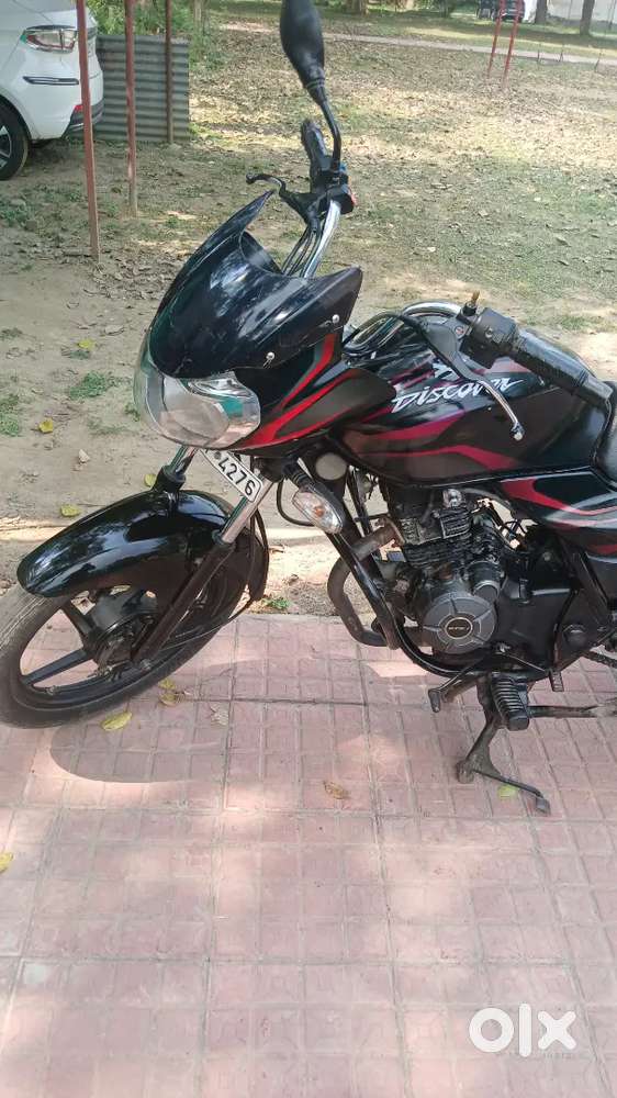 Discovery 125 CC, new Battery, new accessories