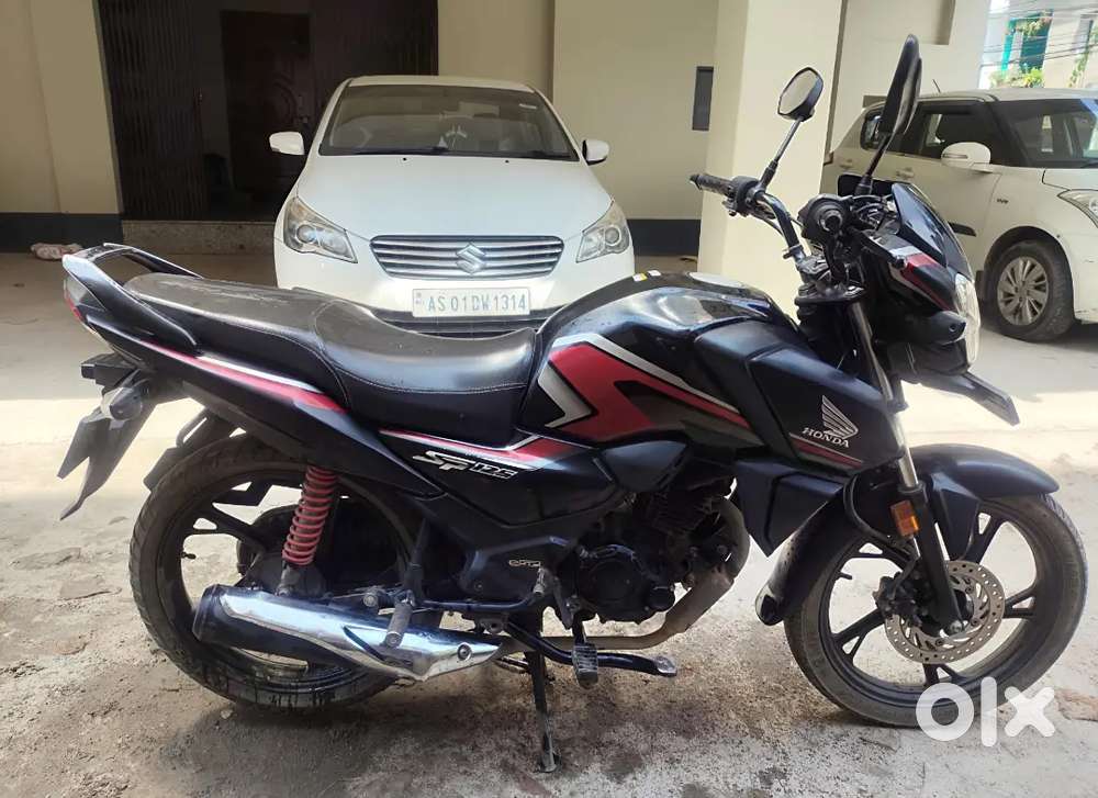 Honda SP125 bike is on showroom condition.Bit negotiable