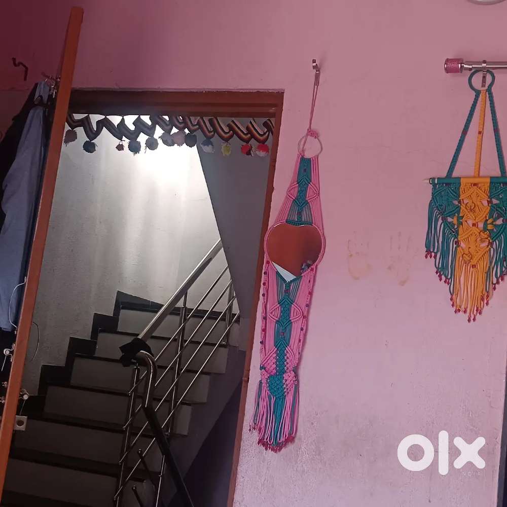 नवीन बांधकाम 15 बाय 20 दोन मजली 645 स्क्वेअर फुट घर विकणे आहे