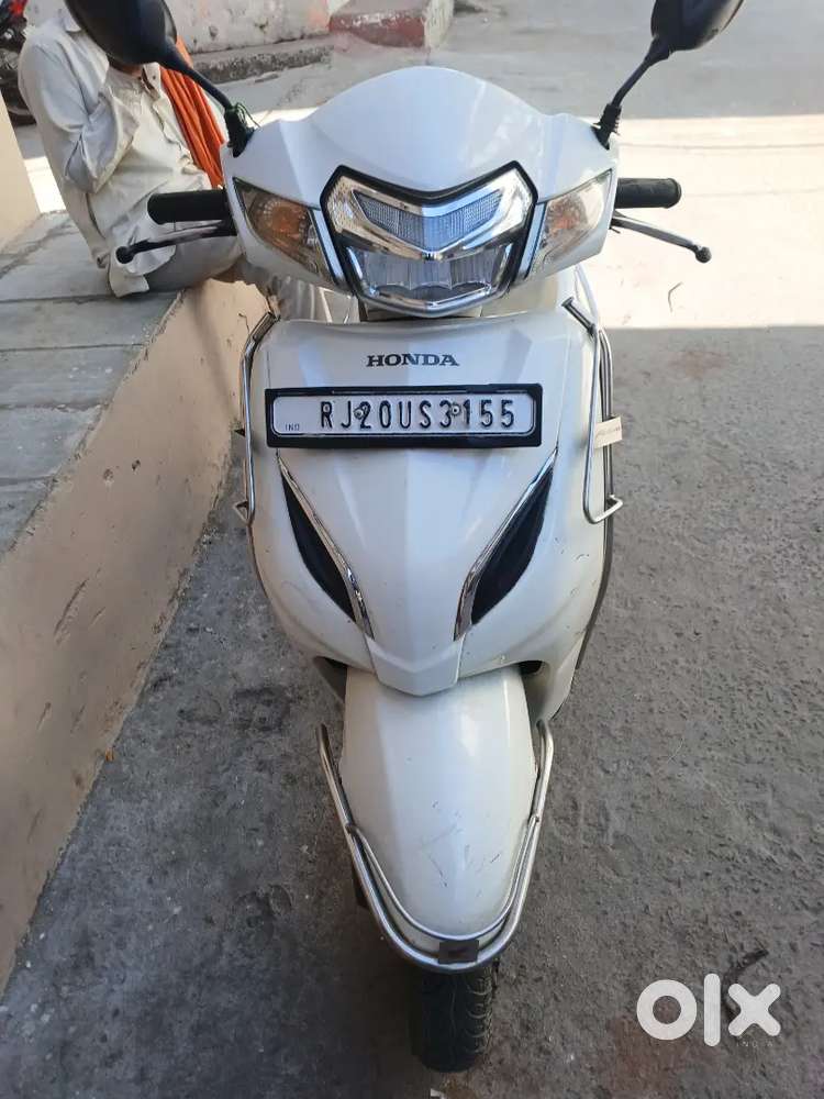 Honda Activa 5G Deluxe