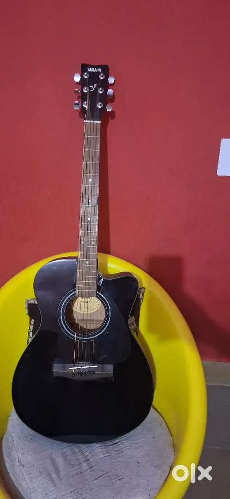 Yamaha Guitar