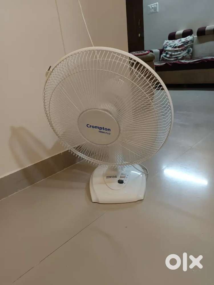 Crompton Table fan
