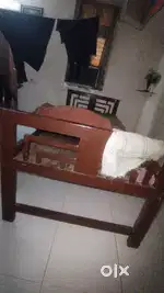 Saag wood bed  folding bad