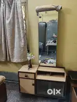 URGENT SALE OF PURE SAGWAN DRESSING TABLE WITH BELGIUM GLASS