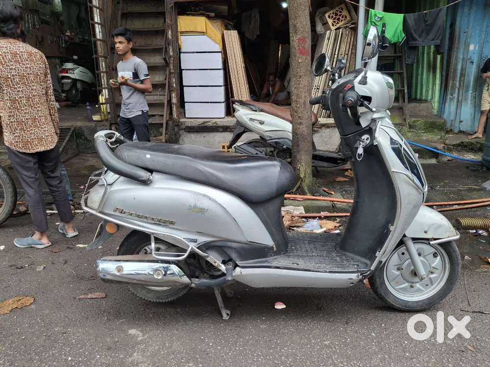 Access 125 08/03/2021 model hai VIP number hai 1166