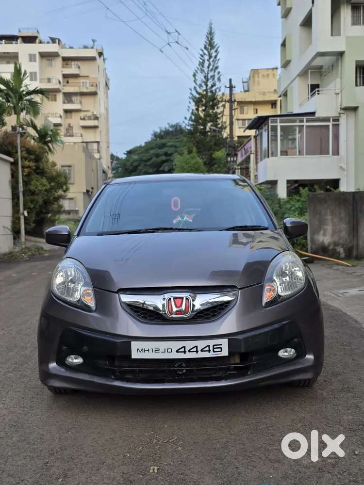 Honda Brio 2012 Petrol Well Maintained