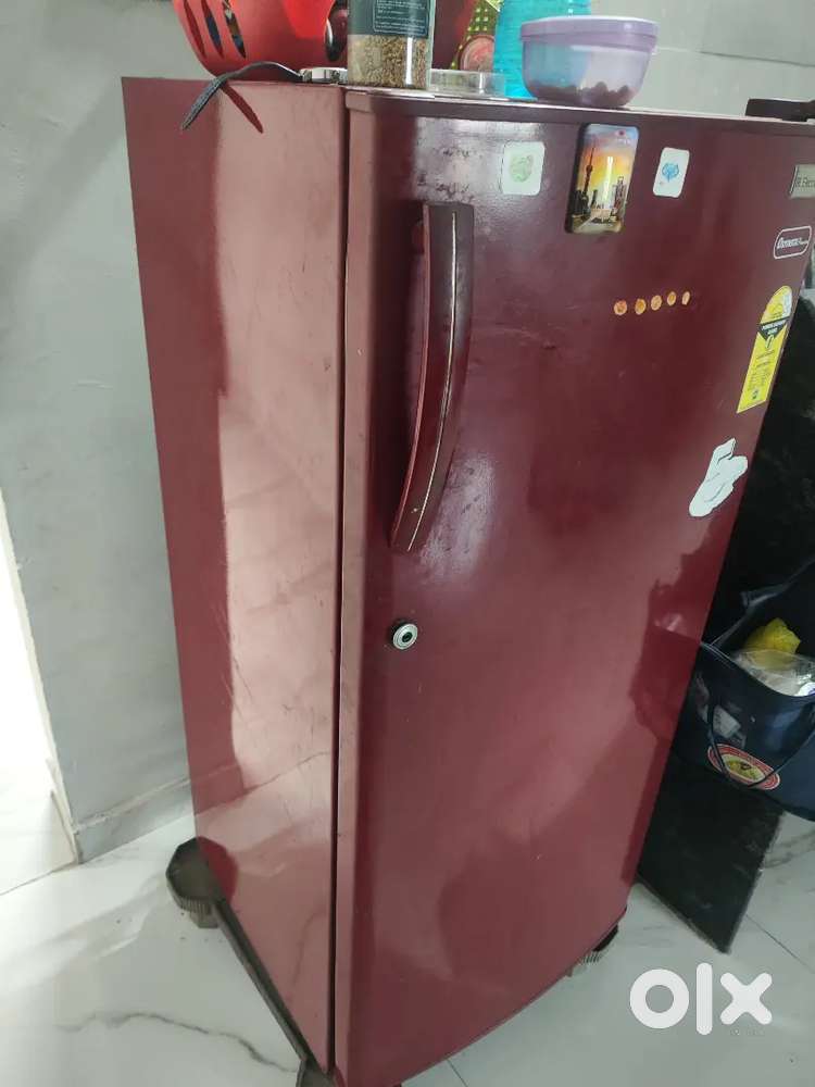 Single door fridge