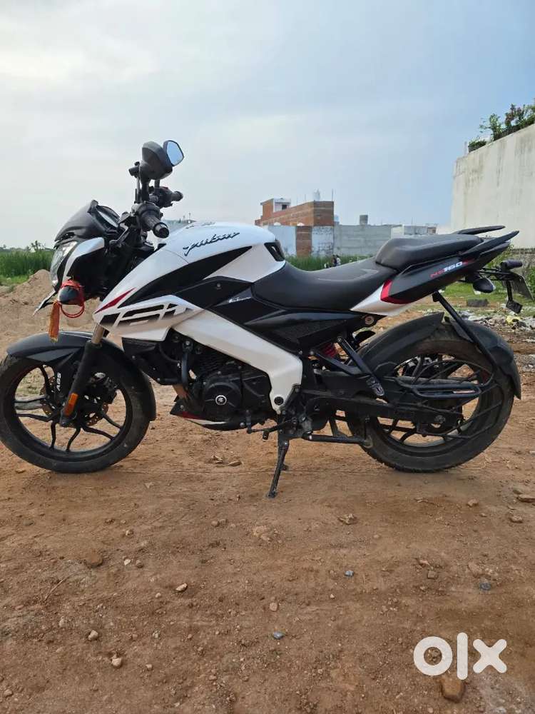 Bajaj pulsar ns 160