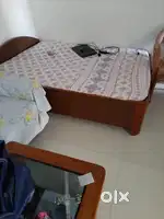 Wooden Bed 6/4 feet