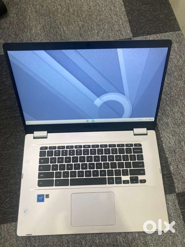 Asus chrome book /intel R/celeron/4gb/64SSD/chromeOS/with warranty&bil