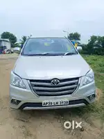 Toyota Innova 2012 Diesel 180000 Km Driven