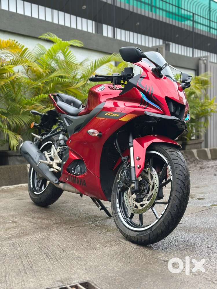 Yamha R15 v4