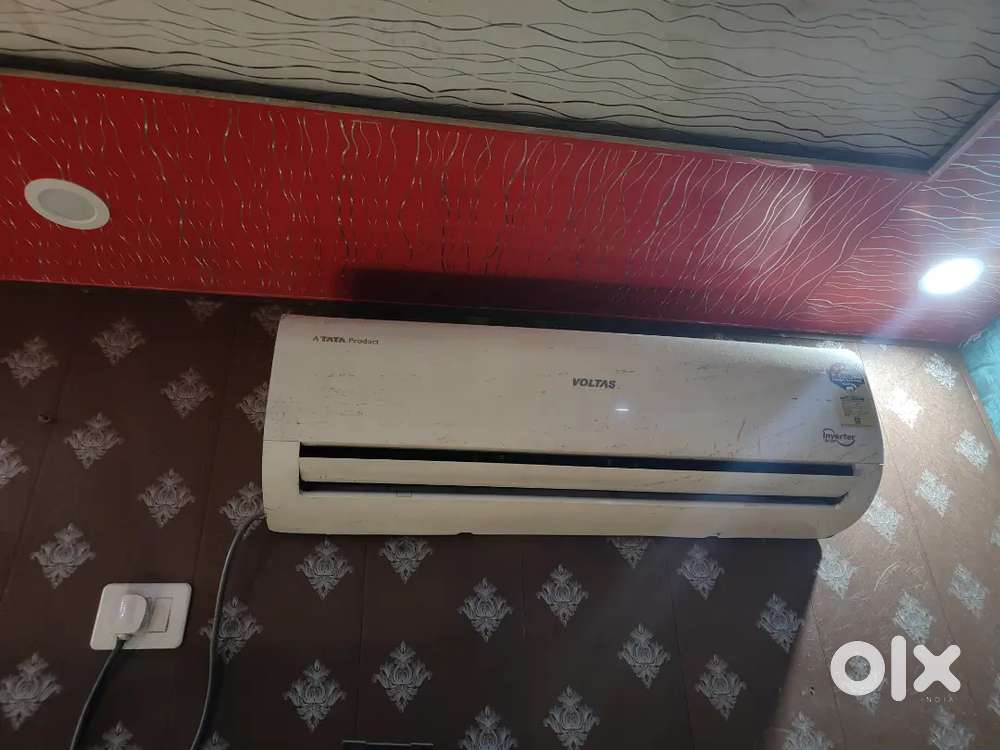 2 ac sale ke liye hai bhot achi condition hai