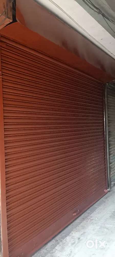 SHIVA PLAZA SHOP NO 10 GF ENGINEER CHAURAHA LUCKNOW