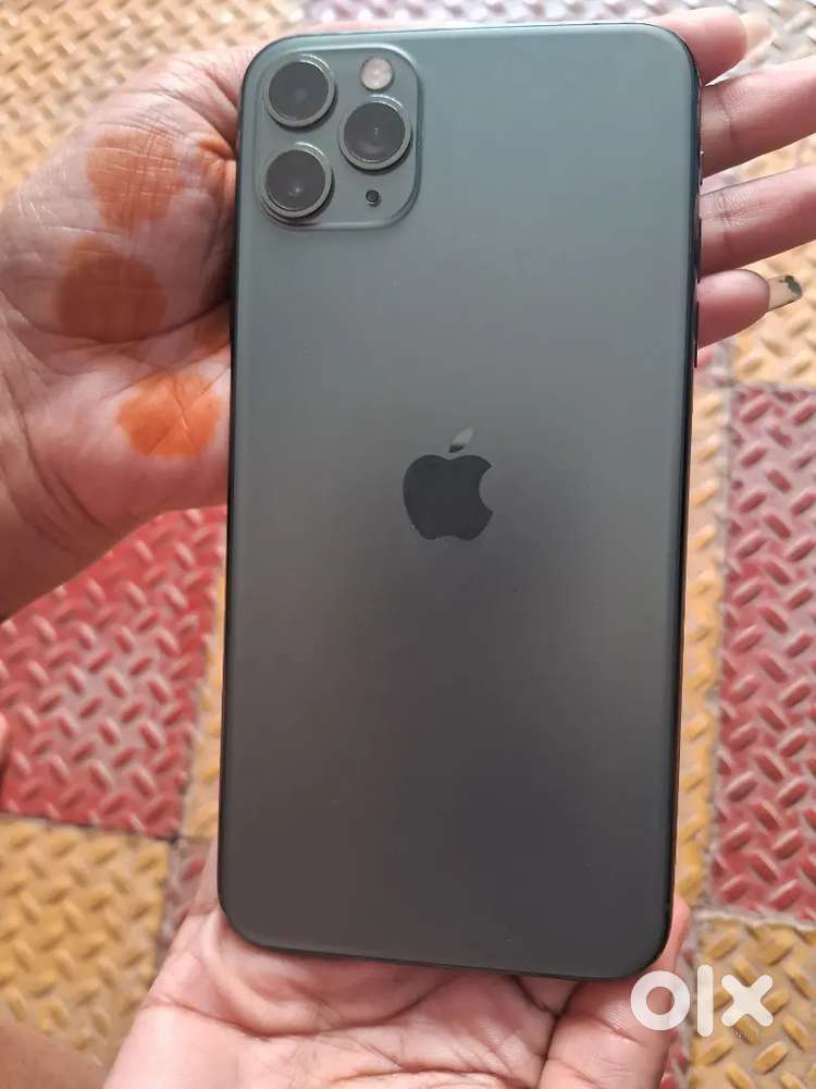 iPhone 11 pro max @ 22,000/-
