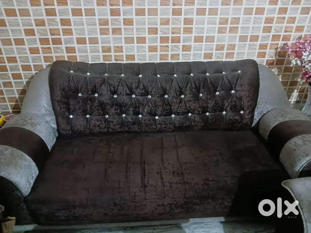 7 seater sofa for sale
