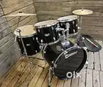 Olympic Premiere   5 piece drum kit new condition only 3 time used