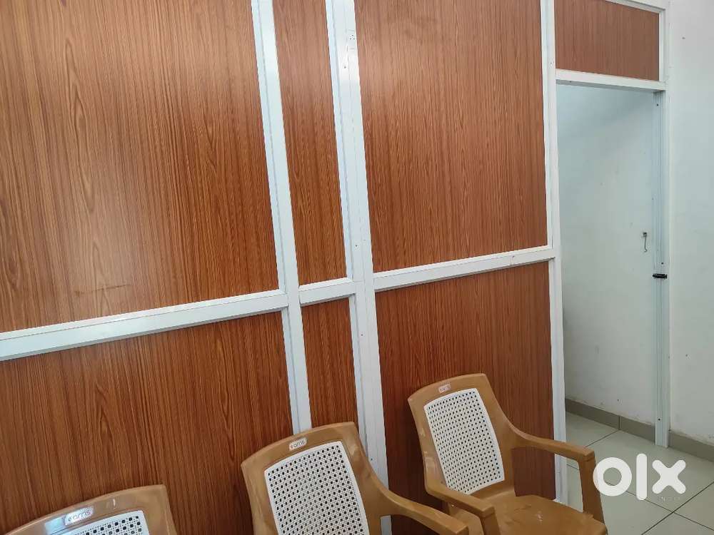 Suitable for office or clinic