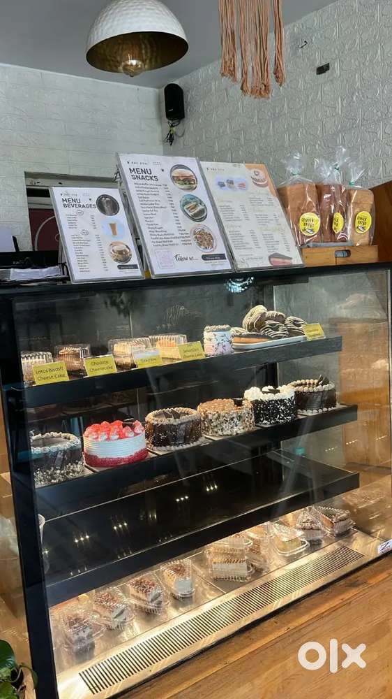 Partime staff at cafe 6pm to 12 am