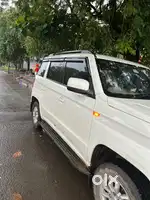 Mahindra TUV 300 2016 Diesel Well Maintained