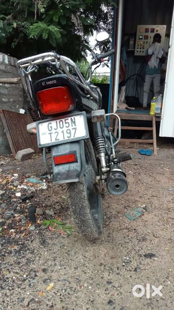 Splendor/petrol i3s 2023 30000k/m kosad aawas  amroli surat