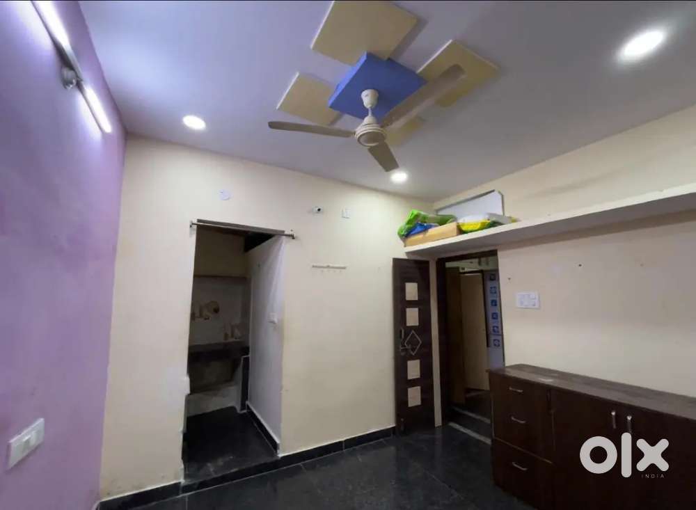 1room kitchen bathroom for rent near narsingi traffic ps