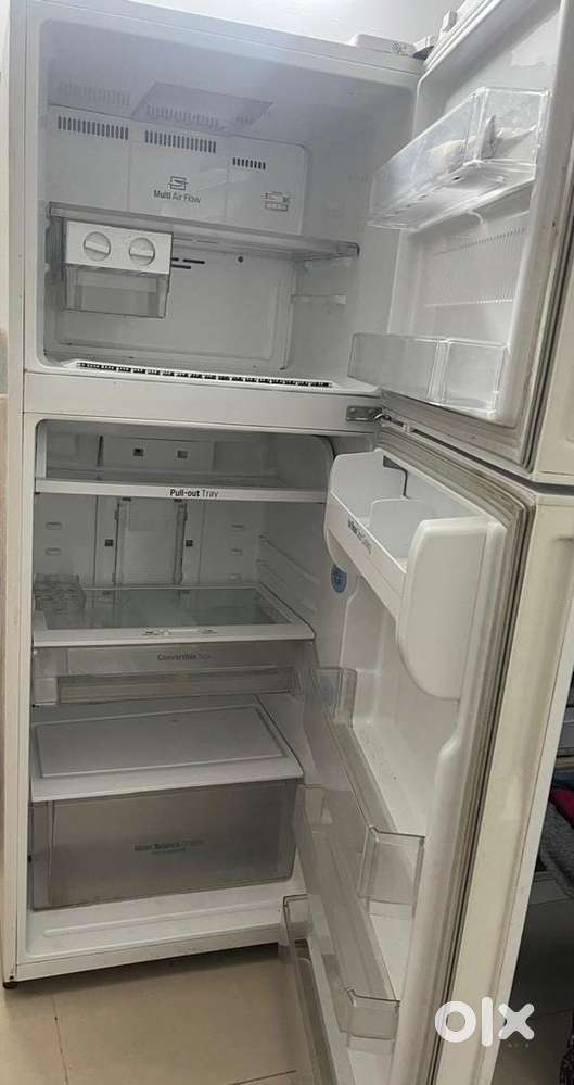 LG 400 litre capacity fridge for sale