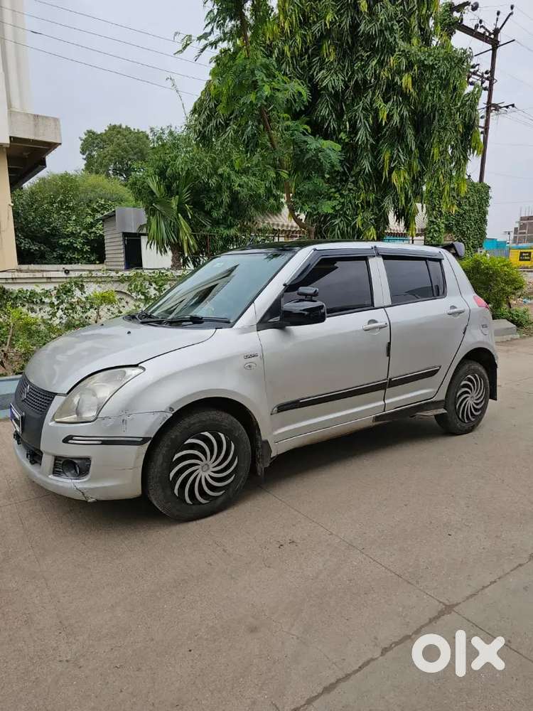 Maruti Suzuki Swift 2010 Diesel 120000 Km Driven