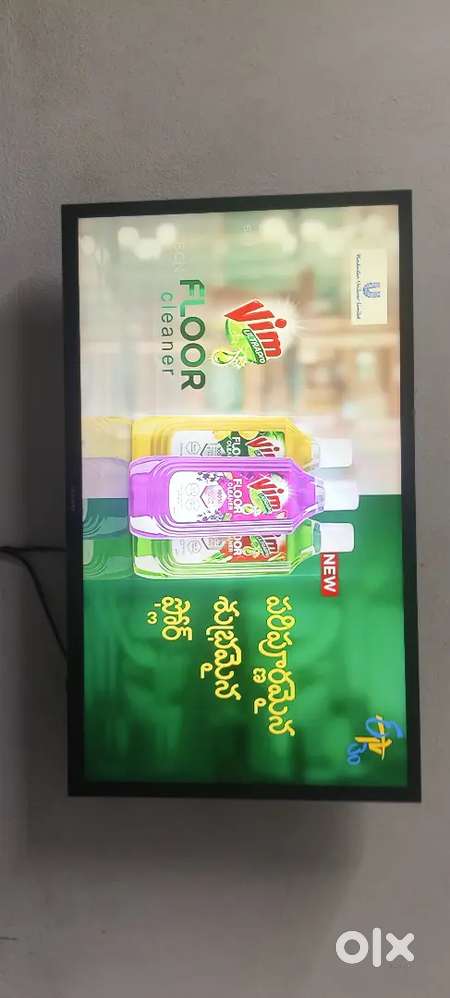 Samsung TV 32 inches