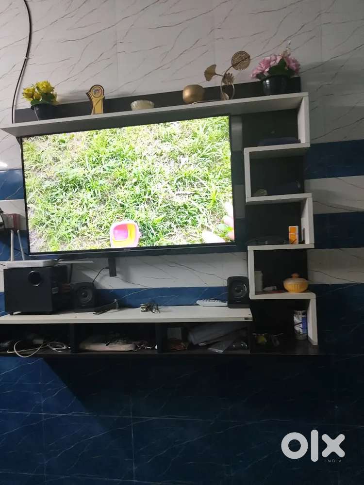 Haier 42 LED TV