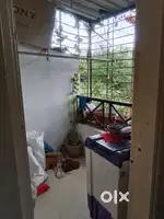 Required 2 female roommates