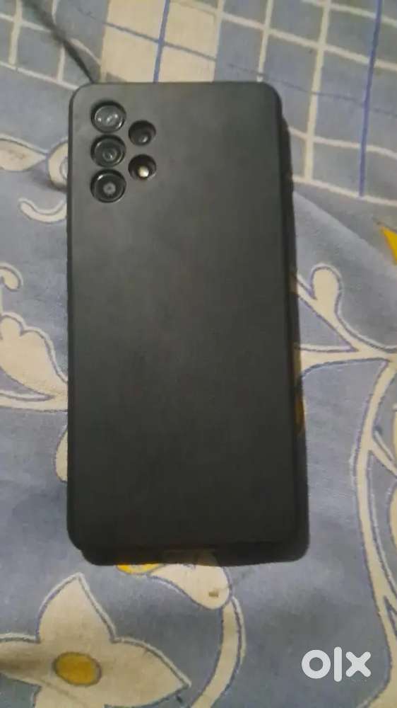Samsung a32 display  chanc hi