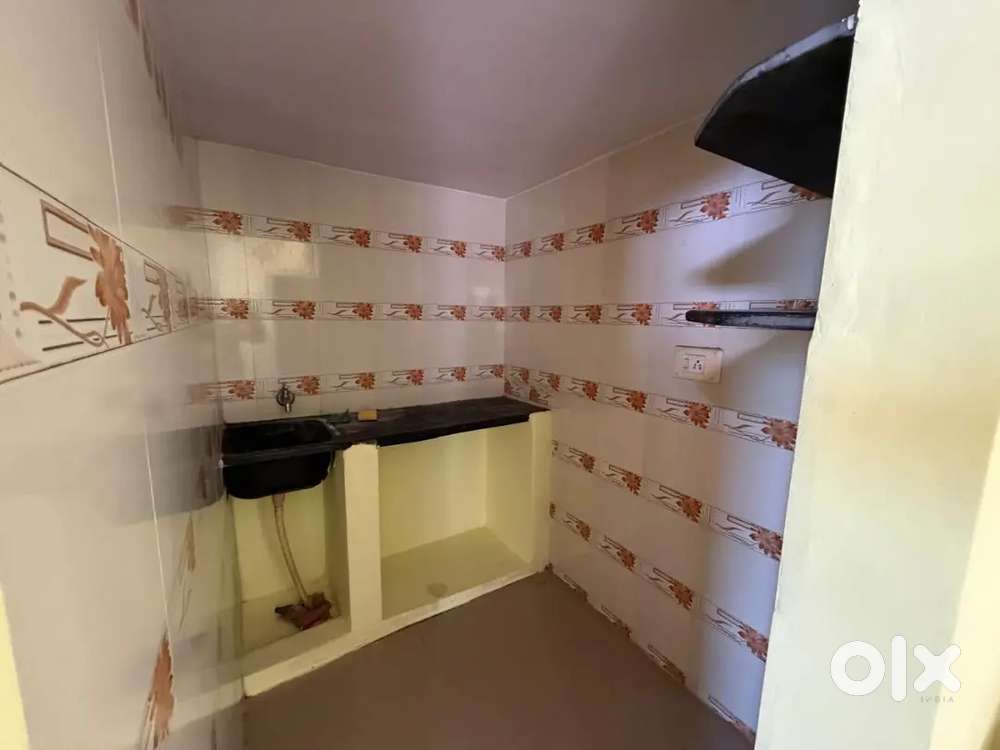 Hebbal 2nd stage house for rent in 2nd floor