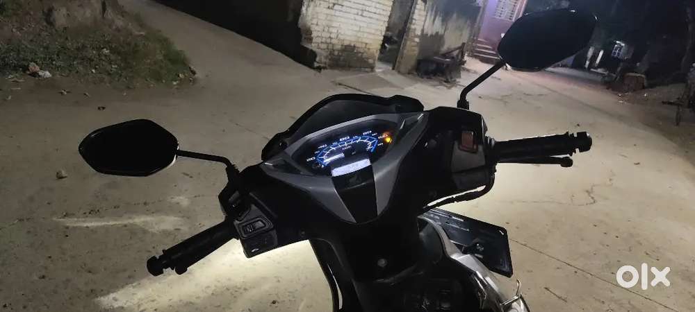 I want to sell it urgently and it is in good condition