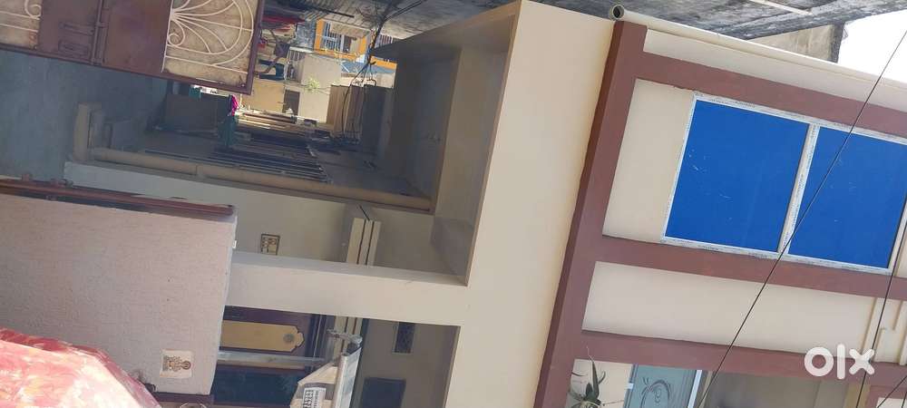 Bachelor pent house