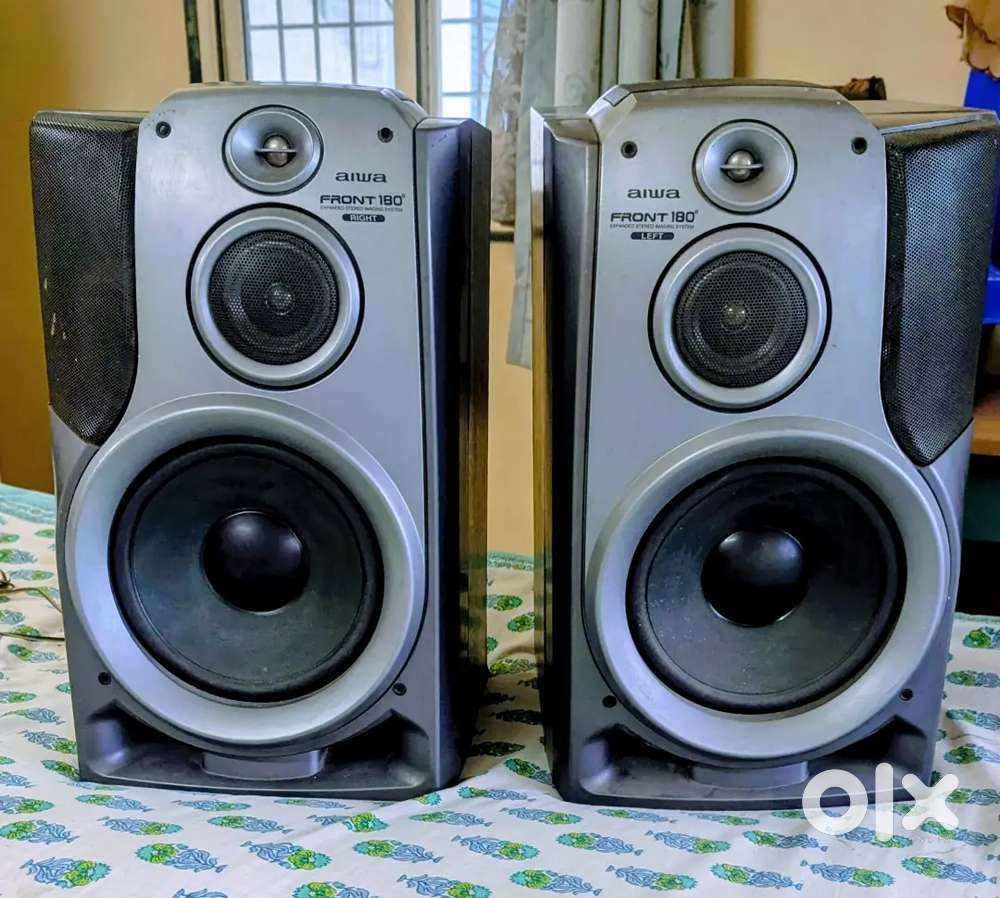 Aiwa SX-AZR800 75W+75W RMS 4-Way Bass Reflex Surround Sound Speakers