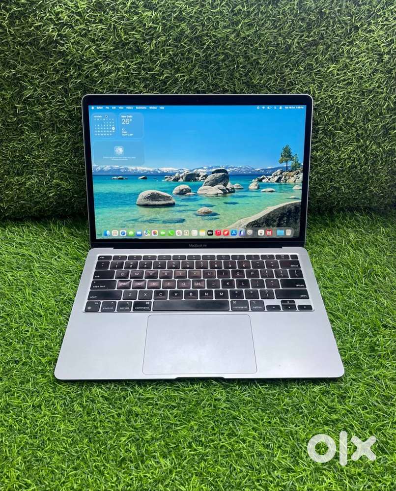 Apple Macbook Air M1 (A2337) 8GB/256GB Good Condition With Box