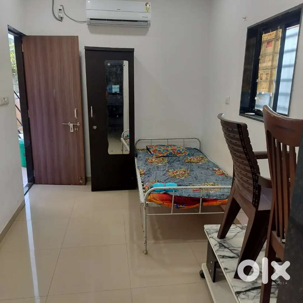 1 bhk -12000/- unfurnished couple allow in this house