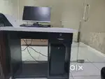 Computer table