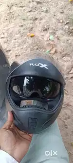 Helmet jada use nhi kiya hua h achi condition me h