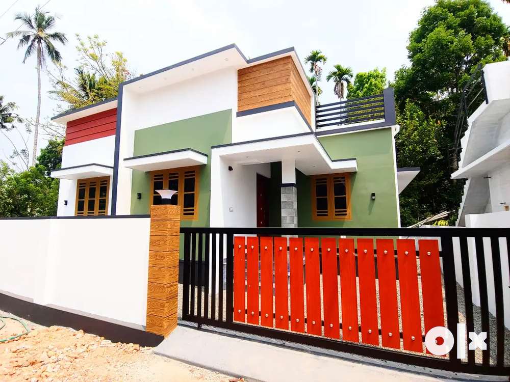 NORTH PARAVOOR, THATTAMPADY 2BHK, 30LAKS