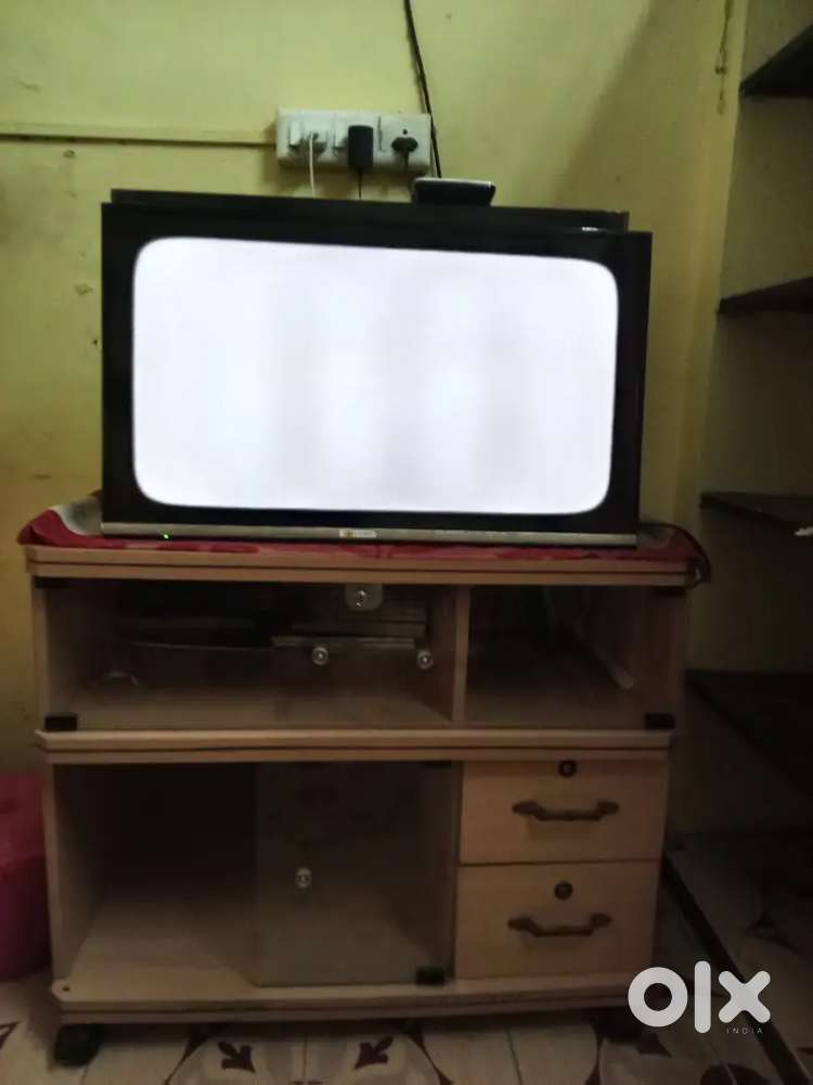 Panasonic 32 inch led tv and Air cooler