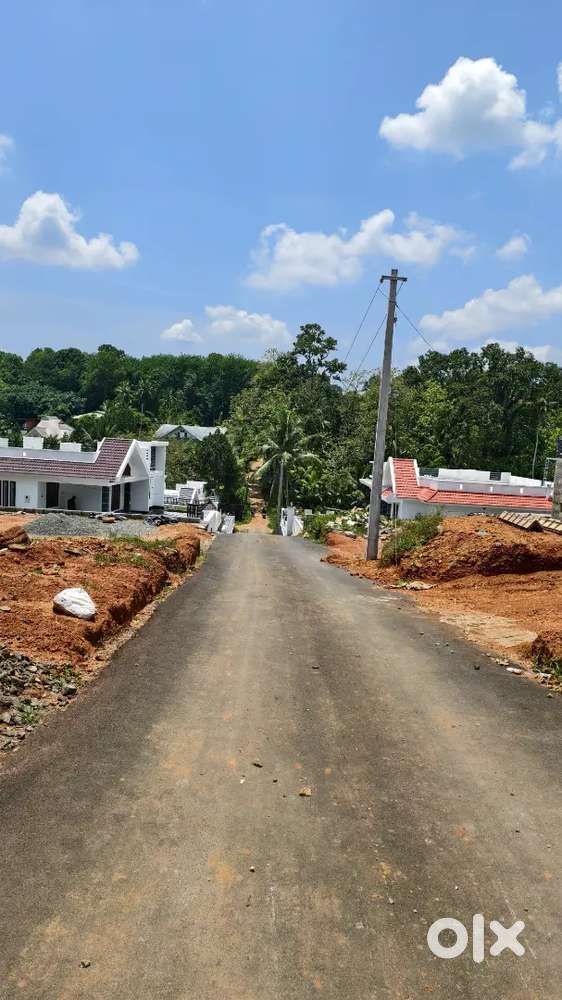 ഭരണങ്ങാനം ടൗണിന് സമീപത്തായി ഹൗസ് പ്ലോട്ട് വില്പനയ്ക്ക്