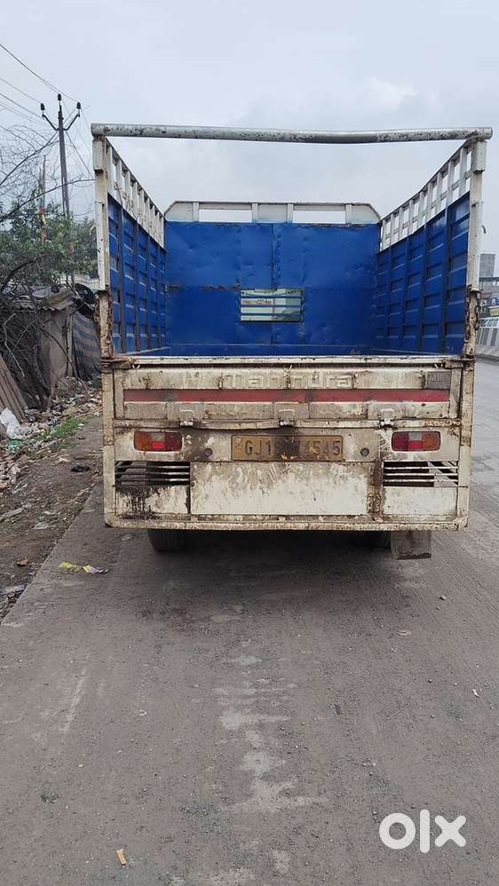 Mahindra Pickup